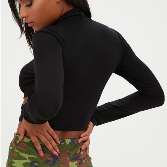 Black High Neck Longsleeve Cut Out Crop Top - Picture 5 of 8